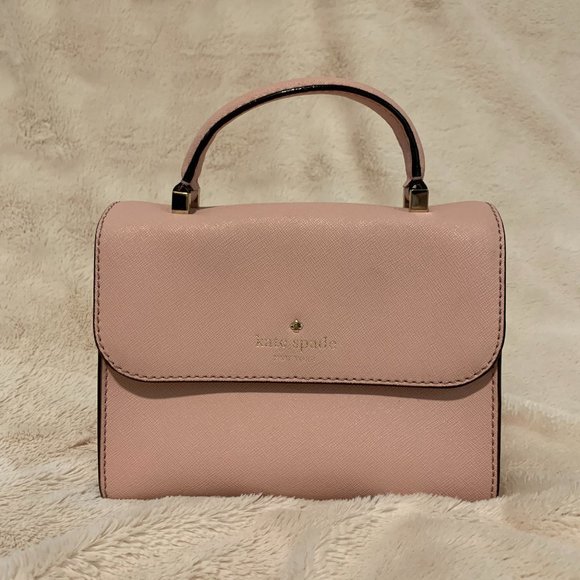 最安値保証！Kate Spade☆Cedar Street Mini Nora Crossbody Bag NWT Kate Spade Cedar Street Mini Nora Satchel Handbag